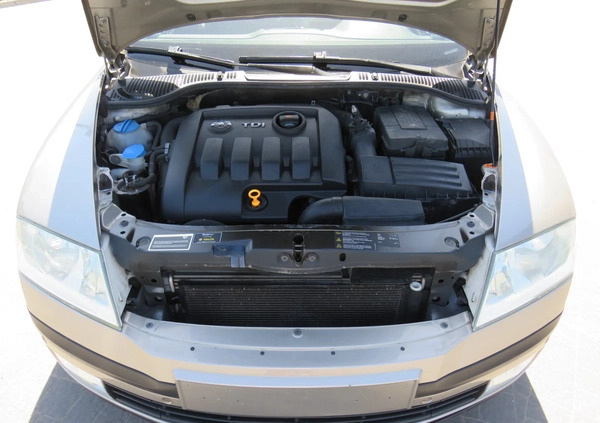 Skoda Octavia cena 16900 przebieg: 258000, rok produkcji 2007 z Mielec małe 781